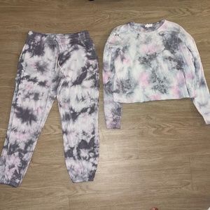Colsie Target tie dye sweat set